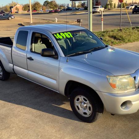 2006 Toyota Tacoma SR-5 - cars & trucks - by dealer - vehicle... for sale in Tupelo, MS – photo 4