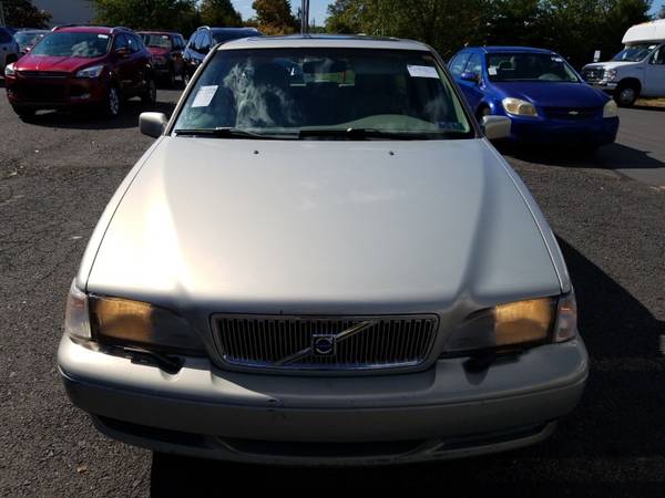 2000 VOLVO V 70 PA INSPECTED TILL JULY 2021 CHEAP COMMUTER AS IS... for sale in Allentown, PA – photo 6