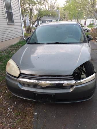 READ AD LOOKING FOR A 2004-2005 MALIBU - - by for sale in Elgin, IL – photo 9