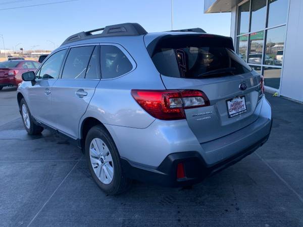 2019 Subaru Outback 2 5i Ice Silver Metallic for sale in Omaha, NE – photo 5