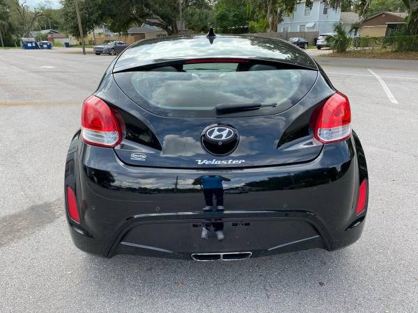 2012 Hyundai Veloster Base 3dr Coupe 6M 100% CREDIT APPROVAL! - cars... for sale in TAMPA, FL – photo 7