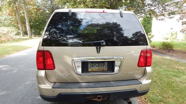 2006 Lincoln Navigator for sale in HARRISBURG, PA – photo 5