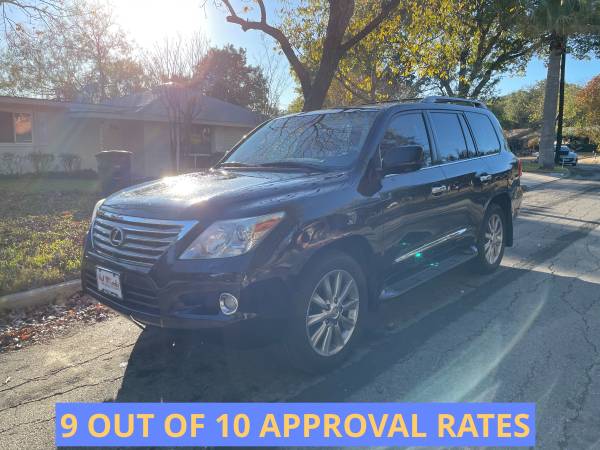 2011 LEXUS LX 570 * FULLY LOADED * 4WD * GREAT PRICE - cars & trucks... for sale in San Antonio, TX – photo 2