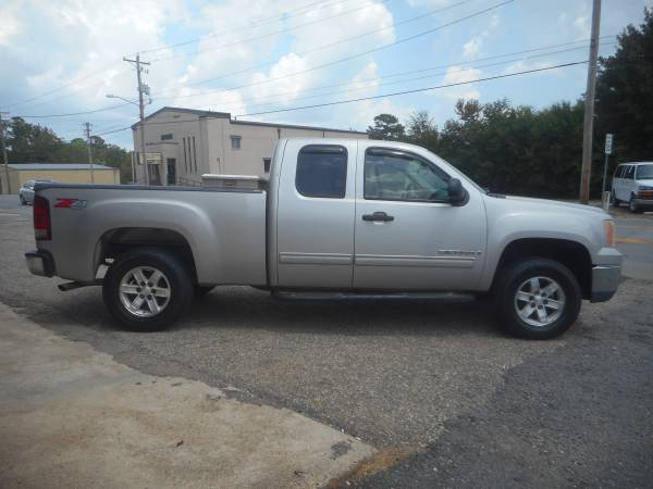 2008 GMC SIERRA SLE CAB Z71-TRADES WELCOME*CASH OR FINANCE for sale in Benton, AR – photo 2