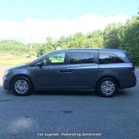 *2017* *Honda* *Odyssey* *SPORTS VAN* - cars & trucks - by dealer -... for sale in Stafford, MD – photo 5
