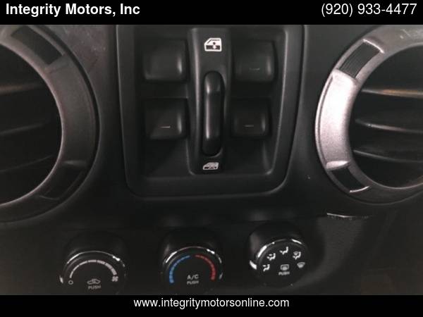 2014 Jeep Wrangler Unlimited Sport ***Financing Available*** - cars... for sale in Fond Du Lac, WI – photo 19
