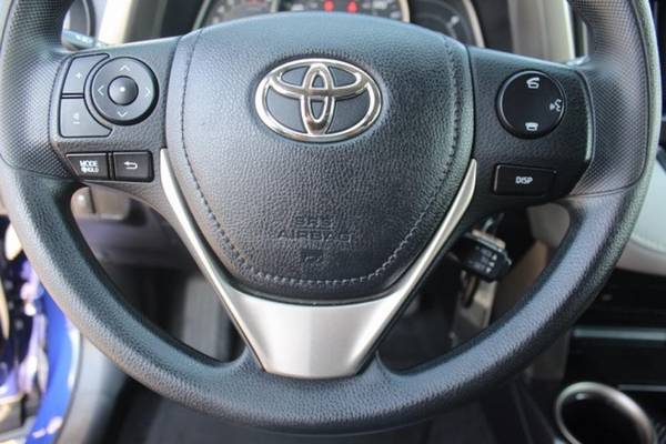 2015 TOYOTA RAV 4 RAV4 XLE 4D Crossover SUV for sale in Seaford, NY – photo 18