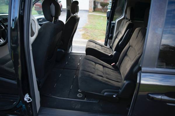 2016 Dodge Grand Caravan - cars & trucks - by owner - vehicle... for sale in Spartanburg, NC – photo 8