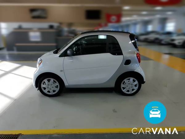 2017 smart fortwo Proxy Hatchback Coupe 2D coupe Silver - FINANCE -... for sale in Boston, MA – photo 5