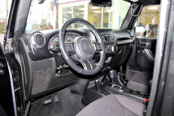 2015 Jeep Wrangler UNLIMITED SPORT WITH HARD AND SOFT 35 TIRES ON F... for sale in Hooksett, ME – photo 16