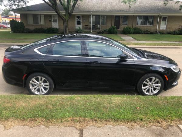 2015 Chrysler 200 Limited for sale in Eastpointe, MI – photo 5