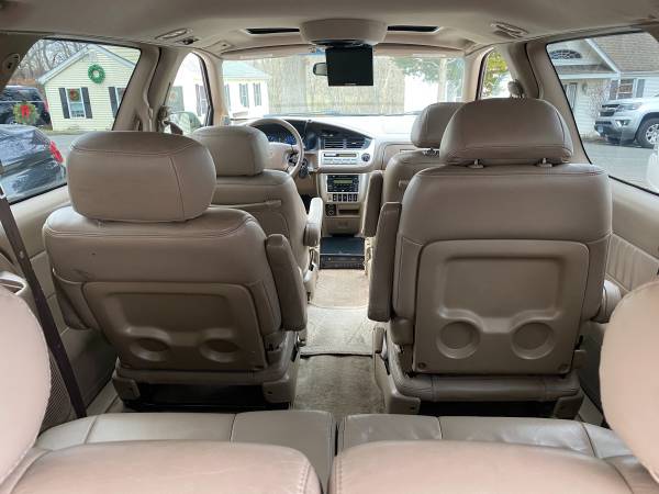 2003 Toyota Sienna xle - cars & trucks - by owner - vehicle... for sale in West Haven, CT – photo 15