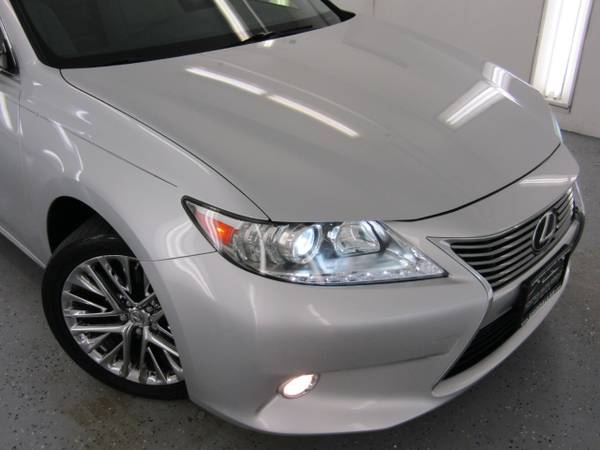2013 Lexus ES 350 4dr Sdn - - by dealer - vehicle for sale in Carrollton, TX – photo 19