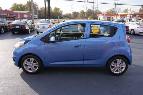 2013 CHEVROLET SPARK ** 5-SPEED MANUAL * OVER 36MPG * LIKE NEW ** -... for sale in Louisville, KY – photo 4