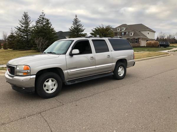 2006 GMC Yukon 4WD with 141k miles - cars & trucks - by owner -... for sale in Canton, MI – photo 6