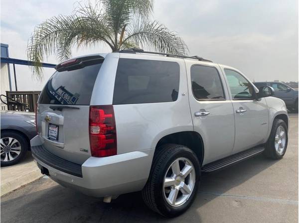 2011 CHEVY TAHOE LT SUV 4D** AWESOME ** NOW $$18,500 - cars & trucks... for sale in Fresno, CA – photo 3