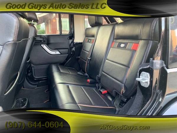 2011 Jeep Wrangler Unlimited / Nav / 37" tires / Heated Seats / SALE for sale in Anchorage, AK – photo 11