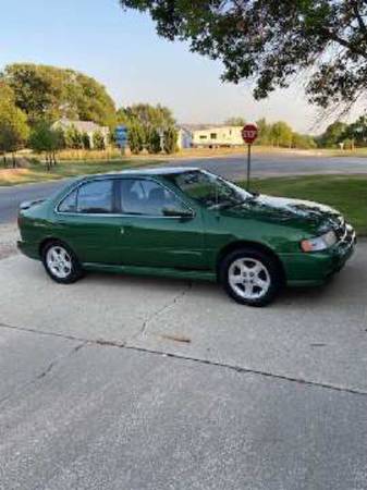 1998 Nissan Sentra SE - cars & trucks - by owner - vehicle... for sale in Panora, IA – photo 2