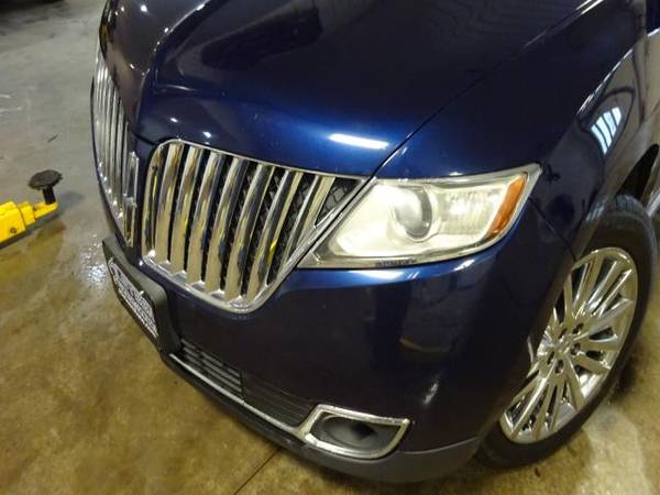 2011 Lincoln MKX AWD - cars & trucks - by dealer - vehicle... for sale in Seymour, WI – photo 9