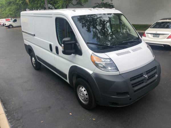 2018 RAM PROMASTER 1500 CARGO VAN CLEAN TITLE 00 MILES NEW ENGINE !!!! for sale in Fort Lauderdale, FL – photo 3