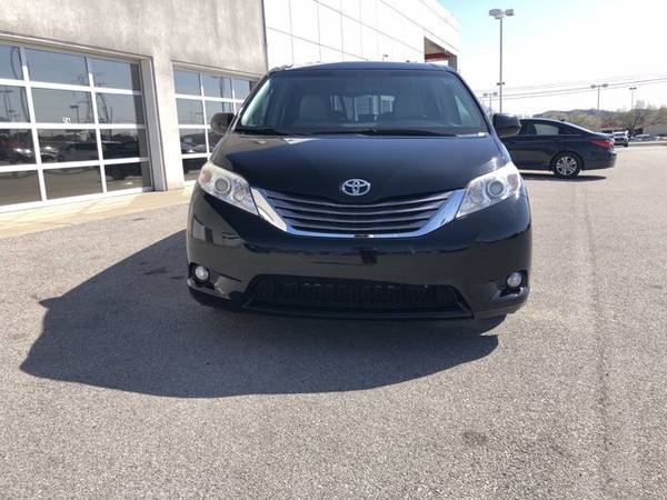 2015 Toyota Sienna Xle - - by dealer - vehicle for sale in Somerset, KY – photo 10