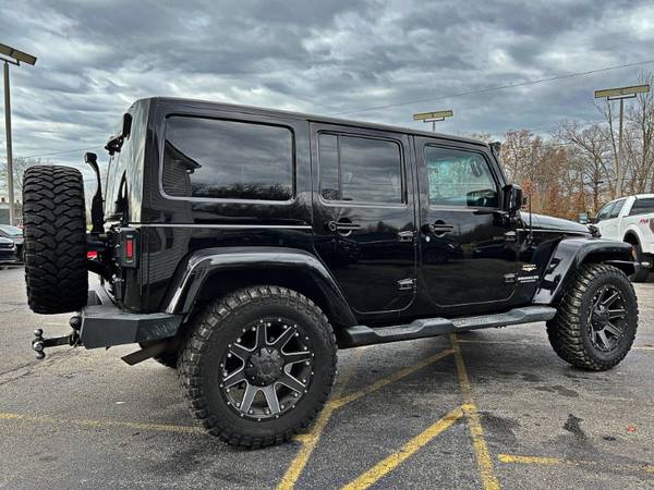 2012 Jeep Wrangler Unlimited Sahara 4WD - - by dealer for sale in Goshen, KY – photo 9