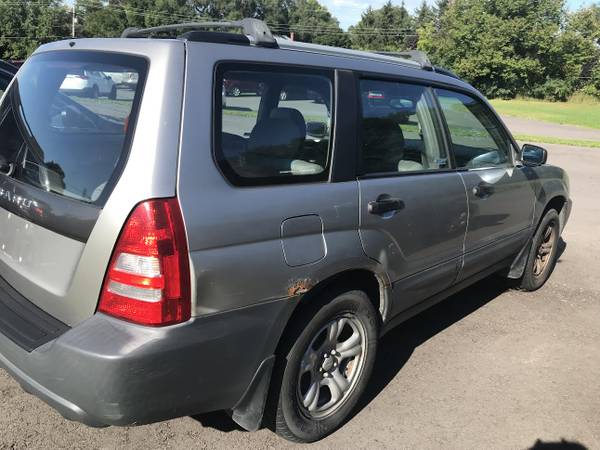 2005 GRAY SUBARU FORESTER 2.5x - cars & trucks - by dealer - vehicle... for sale in Rochester , NY – photo 4