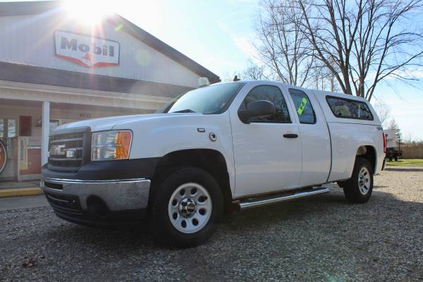2013 GMC SIERRA 1500 4X4*EXT CAB*1-OWNER*TOPPER* - cars & trucks -... for sale in Flint, MI