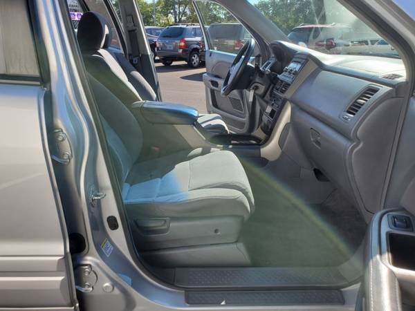 !!!2006 Honda Pilot EX 4WD!!! Extremely Clean Inside and Out for sale in Lebanon, PA – photo 17