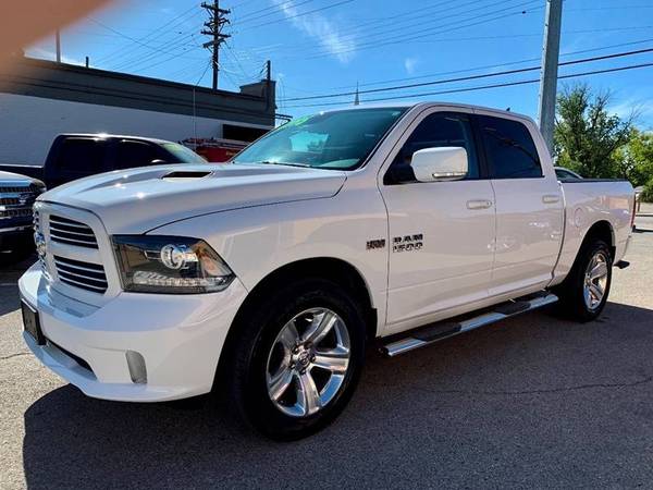 2016 RAM Ram Pickup 1500 Sport 4x4 4dr Crew Cab 5.5 ft. SB Pickup for sale in Louisville, KY – photo 3