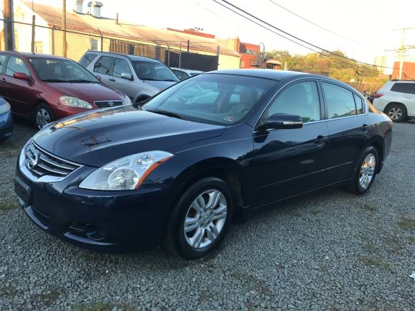 2010 NISSAN ALTIMA 2.5SL 38K MILES - cars & trucks - by dealer -... for sale in Alexandria, District Of Columbia – photo 2