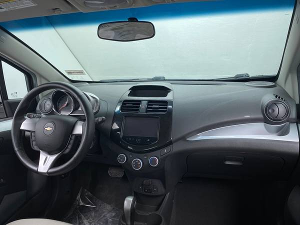 2015 Chevy Chevrolet Spark 2LT Hatchback 4D hatchback White -... for sale in Chaska, MN – photo 21