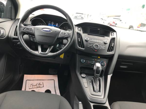 2016 Ford Focus SE Hatch - cars & trucks - by dealer - vehicle... for sale in URBANDALE, IA – photo 18