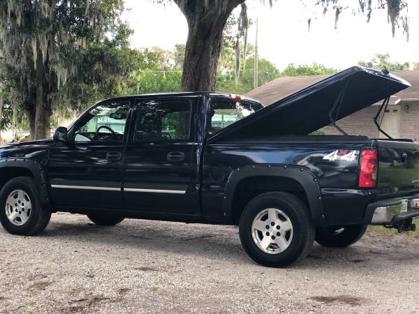 Chevy Silverado 4x4 Crew Cab *One Owner/ Like New!!!! for sale in Lakeland, FL – photo 6
