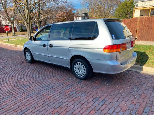 2002 Honda Odyssey LX 4dr Mini Van - cars & trucks - by owner -... for sale in Maywood, IL – photo 4