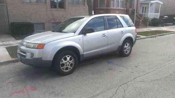 04 Saturn Vue V6 FWD - cars & trucks - by owner - vehicle automotive... for sale in Chicago, IL – photo 2