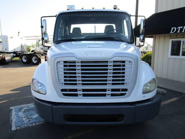 2007 Freightliner M2-106 Single Axle Day Cab, MBE 4000 Engine, 450HP, for sale in Wheat Ridge, CO – photo 5