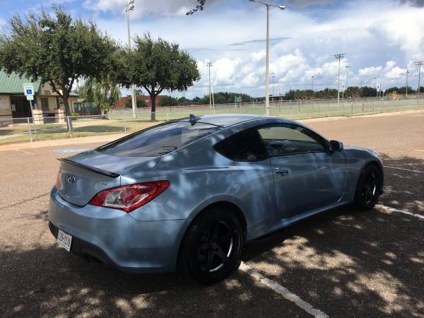 2010 Hyundai Genesis Coupe 3.8L for sale in Mission, TX – photo 4