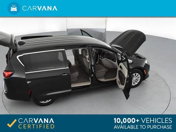 2018 Chrysler Pacifica Touring Plus Minivan 4D mini-van BLACK - for sale in Richmond , VA – photo 14