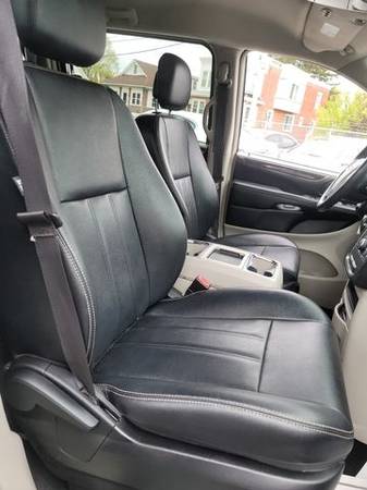 2016 Chrysler Town & Country Touring Minivan 4D - - by for sale in Gloucester City, NJ – photo 21