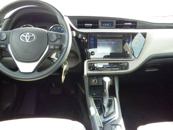 2017 Toyota Corolla LE sedan Galactic Aqua Mica for sale in Oakland, CA – photo 11