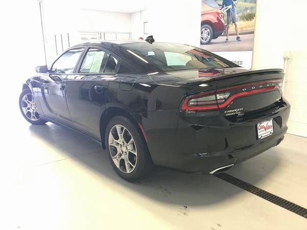 2015 Dodge Charger SXT - cars & trucks - by dealer - vehicle... for sale in Newton Falls, OH – photo 5