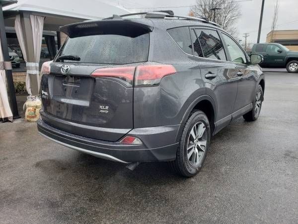 2017 Toyota RAV4 XLE - - by dealer - vehicle for sale in Georgetown, KY – photo 22