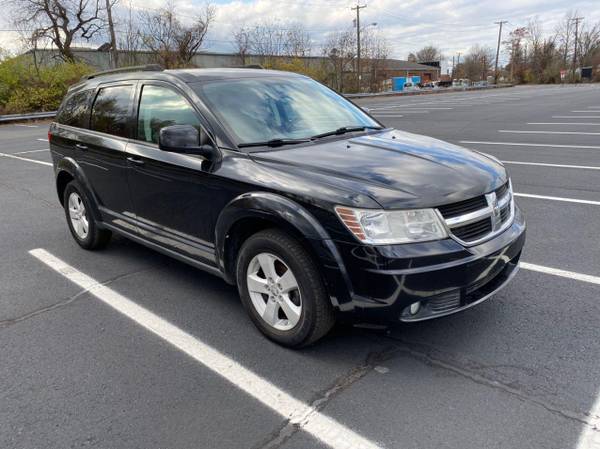 2010 Dodge Journey Wagon - cars & trucks - by owner - vehicle... for sale in New Brunswick, NJ – photo 3
