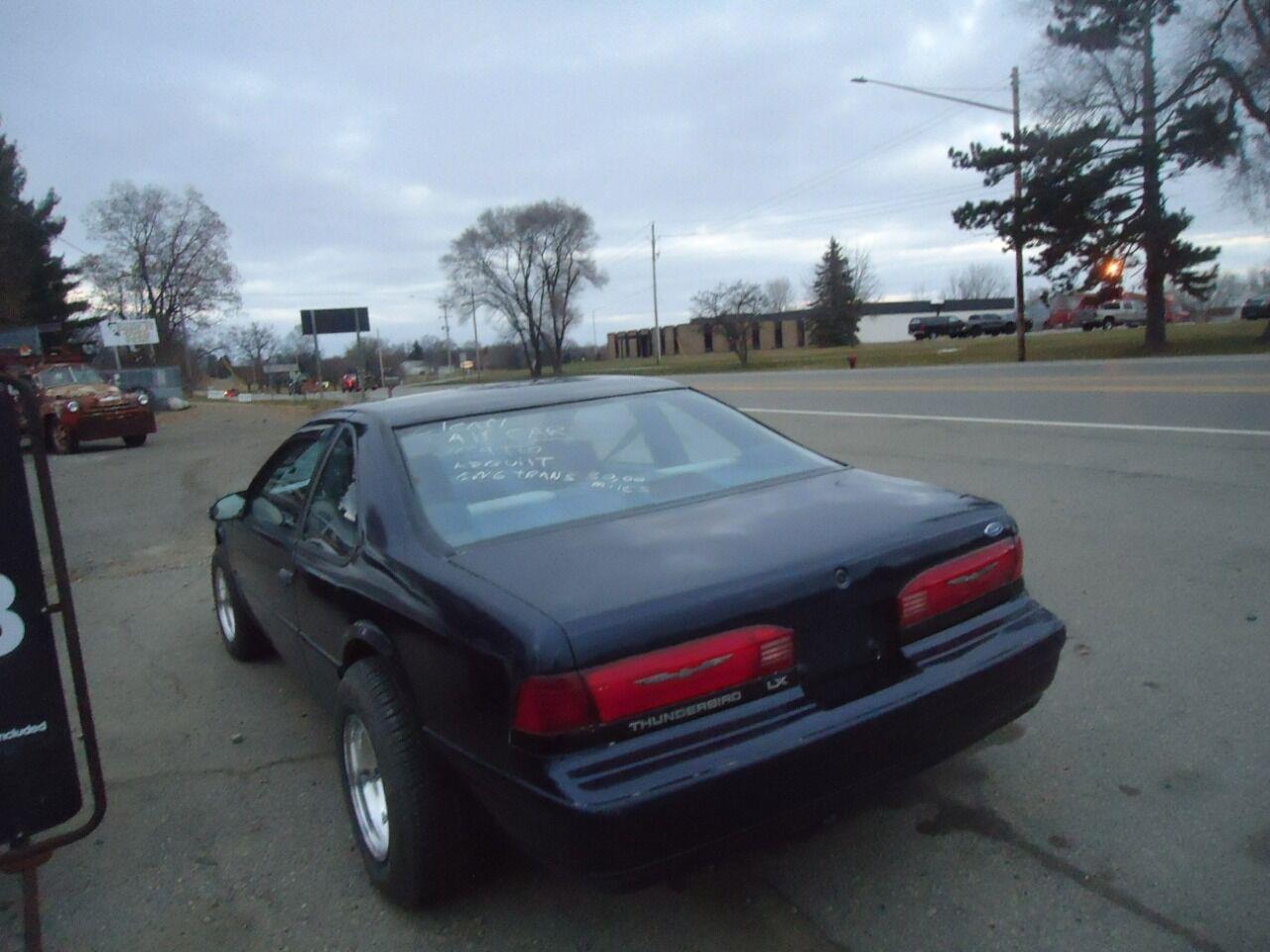 1993 Ford Thunderbird for sale in Jackson, MI – photo 3