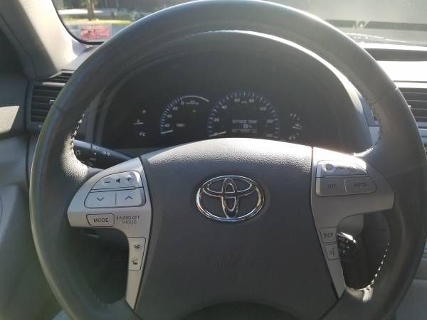 2009 Toyota Camry Hybrid 58k for sale in Wisconsin dells, WI – photo 4