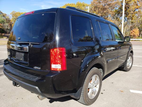 2011 Honda Pilot EX-L With DVD - - by dealer - vehicle for sale in Fenton, MO – photo 4