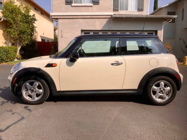 2010 Mini Cooper excellent condition - cars & trucks - by owner -... for sale in North Hills, CA – photo 11