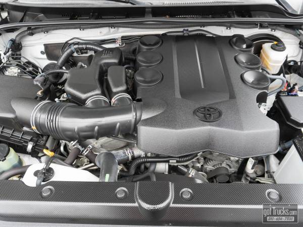 2016 Toyota 4Runner SR5 Premium - - by dealer for sale in San Antonio, TX – photo 11