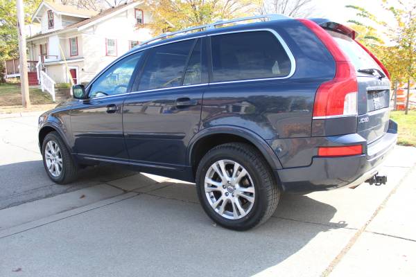 **2013 VOLVO XC 90 3.2 ALL WHEEL DRIVE{FINANCING AVAIALBLE} - cars &... for sale in Saint Paul, MN – photo 4